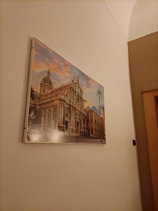 Residenza La Vecchia Cattedrale Катания Экстерьер фото